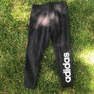 Cropped Adidas Leggings